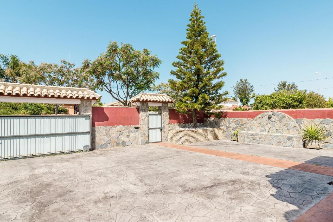 Villa Marty - Mayores De 25 Anos ชิกลานา เด ลา ฟรอนเตรา ภายนอก รูปภาพ